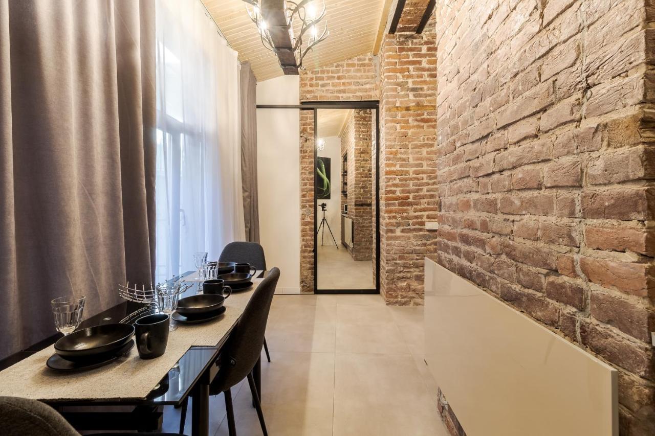 Lesi Apartment With Terrace Liov Exterior foto